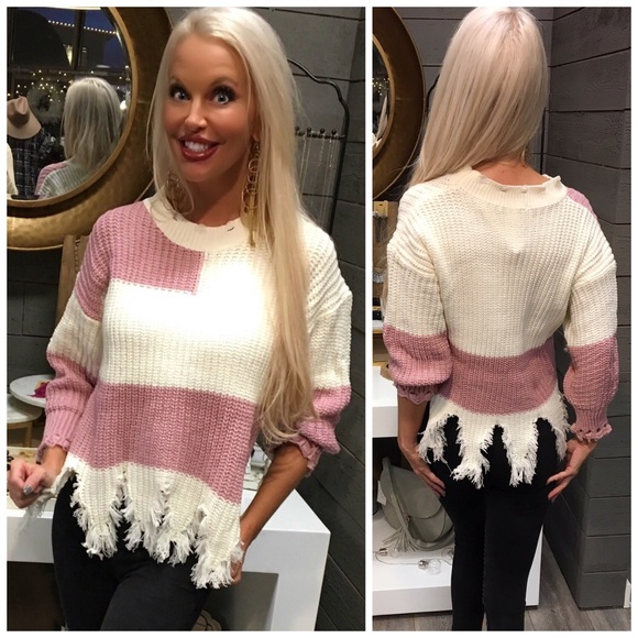 🛍FLASH!! ⚡️⚡️Distressed Color Block Sweater - Picture 3 of 7